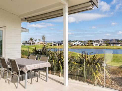 16 Mamaku Drive, One Tree Point