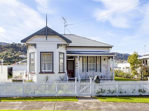 406 Brown Street, Thames