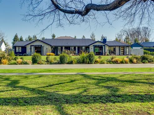 64 Oakgrove Drive, Rangiora