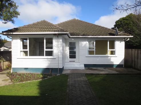 77 Racecourse Road, Sockburn