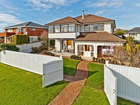 23 Montgomery Avenue, Rothesay Bay
