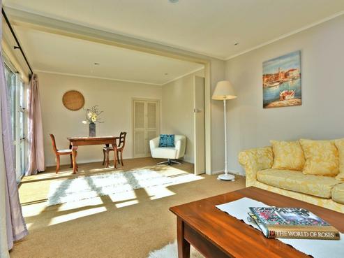 505 Nottingley Road, Frimley