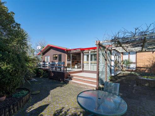 30 Hathor Street, Westbrook