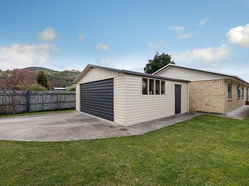 8A Isobel Street, Fairy Springs