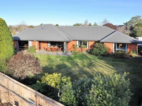 42 Taranaki Drive, Woodend