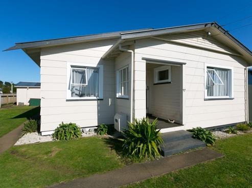 97 Centennial Avenue, Waitara