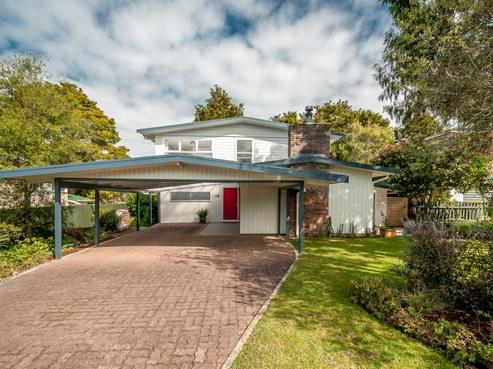 14 Totara Grove, Hillcrest