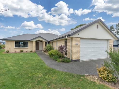 5 Cabernet Close, Rototuna