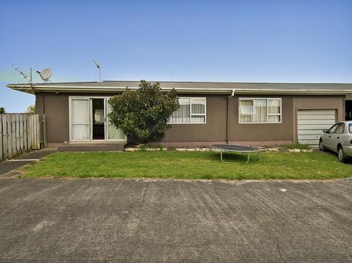 8A Willowbrook, Pukekohe