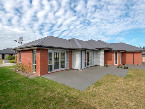 5 Tommy Street, Pegasus