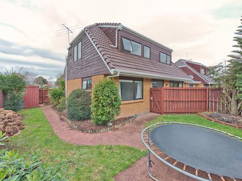 17B Ross Martin Court, Conifer Grove