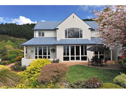 24 Valhalla Drive, Richmond