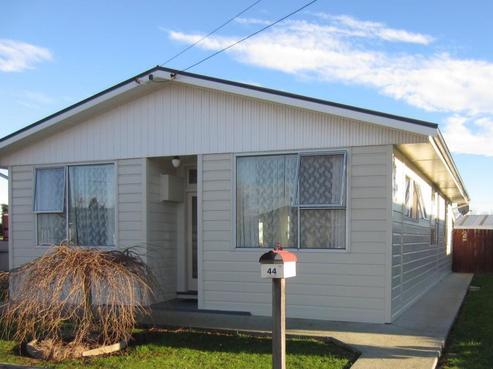 44 Elderlee Street, Milton