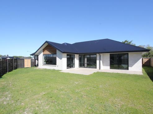 13 Stern Crescent, Rolleston
