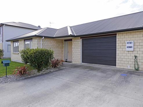 58 Gordon Davies Lane, Huntington