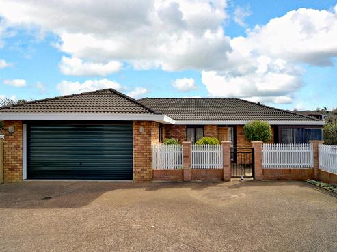1/9 Channing Crescent, Botany Downs