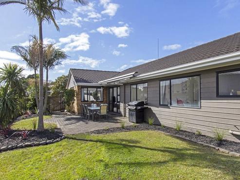 12 West Fairway, Golflands