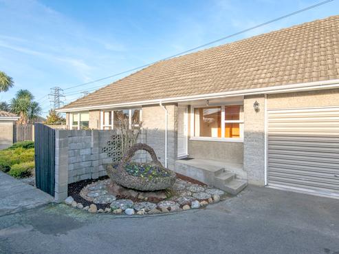 2/366 Wairakei Road, Burnside