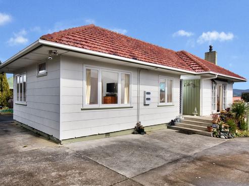 4182 Great North Road, Glendene