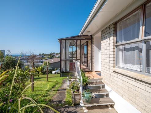 16 Nigel Road, Browns Bay