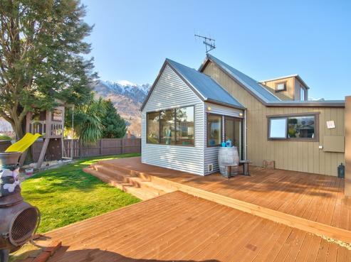 54 Riverside Road, Frankton
