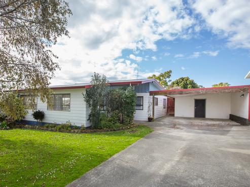 10 School Road, Wellsford