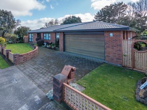 45 Hunter Street, Hawera