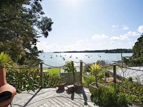 28 English Bay Road, Opua