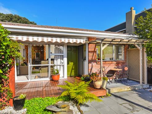 17A Westwell Road, Belmont