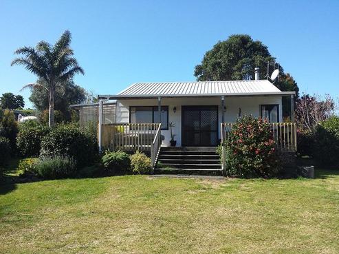 14 Marlin Place, Whiritoa
