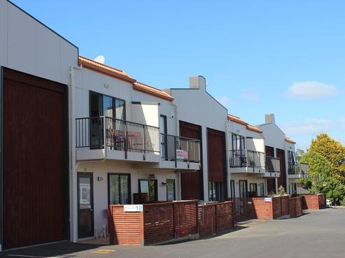 12/3 Tironui Station Road West, Takanini