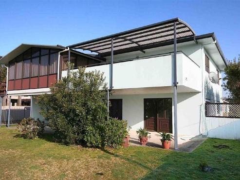 221 Rangi Avenue, Whangamata