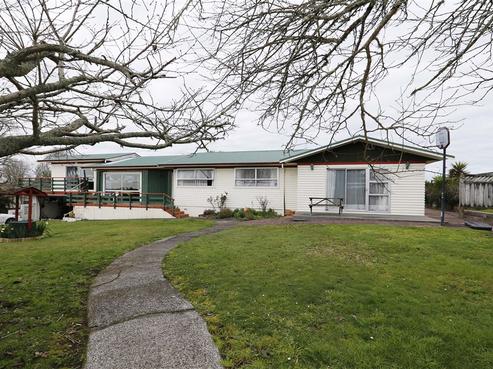 8 Carrs Road, Chartwell