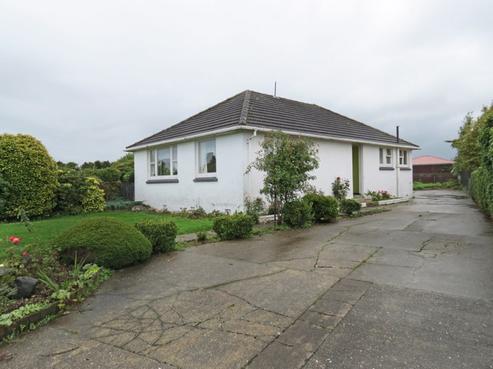 36 Adamson Crescent, Glengarry