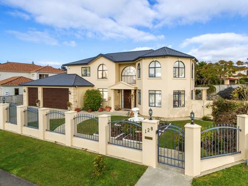 128 Killybegs Drive, Pinehill