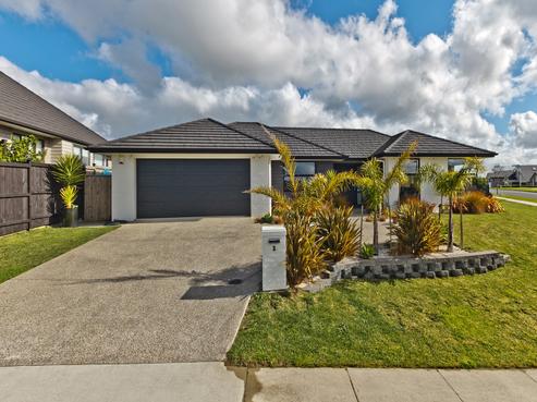 2 Steamer Road, Silverdale