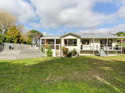 8A Elgin Grove, Merrilands