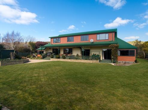 227 Redwood Street, Witherlea