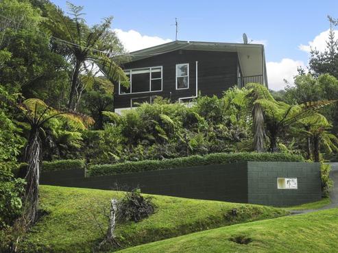 31 Willcox Grove, Naenae