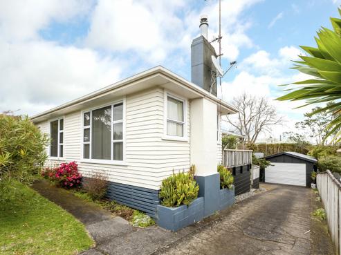 318 Frankley Road, Ferndale