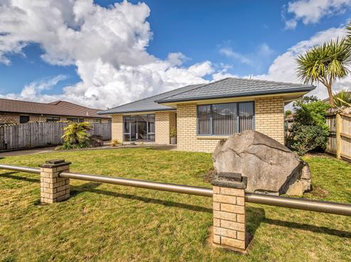 18 Sunset Drive, Pukekohe