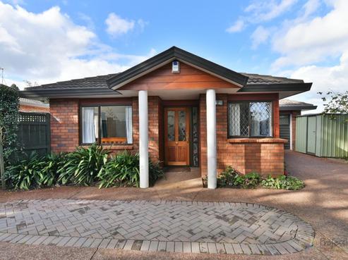 2/6 Arthur Road, Hillpark