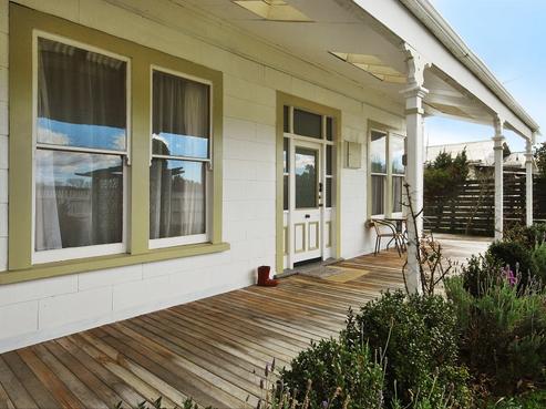 34 New York Street, Martinborough