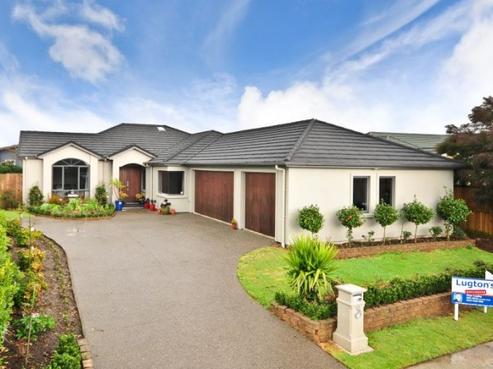 45 The Esplanade, Huntington