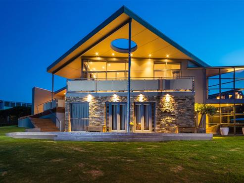 3 Farnell Place, Gulf Harbour