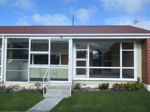 11/94 Avenue Road, West End