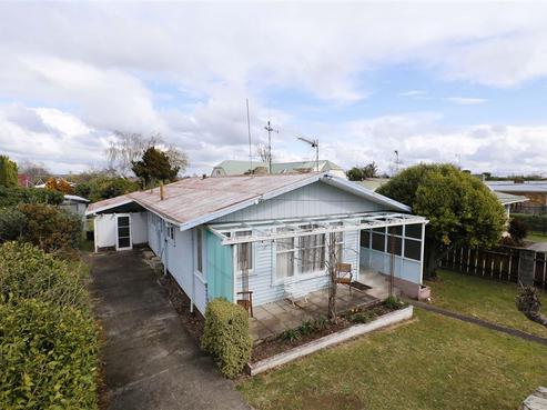 166 Old Farm Road, Hamilton East