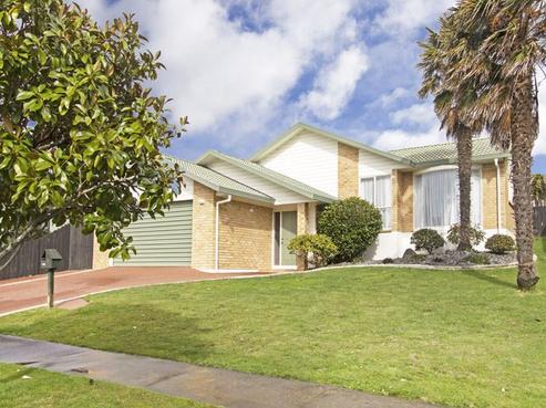 5 Bob Charles Drive, Golflands