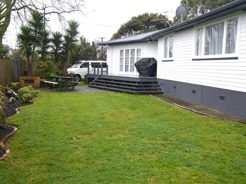 165 Old Wairoa Road, Papakura
