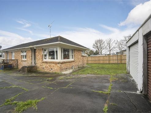 2/30 Pooks Road, Ranui